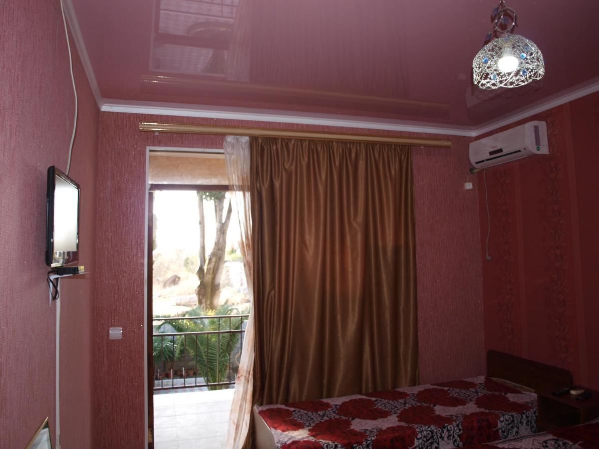 Mechta Guest House Цандрипш Екстериор снимка