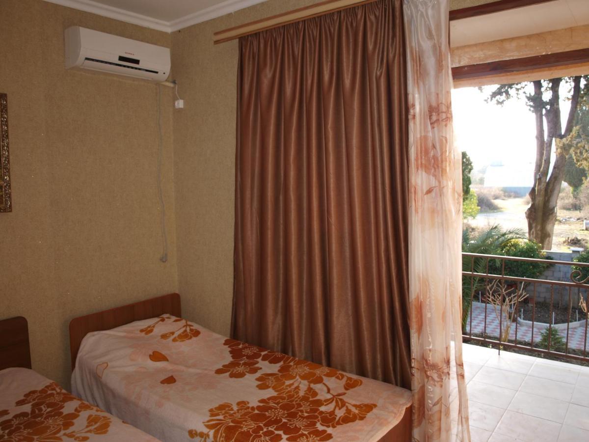 Mechta Guest House Цандрипш Екстериор снимка